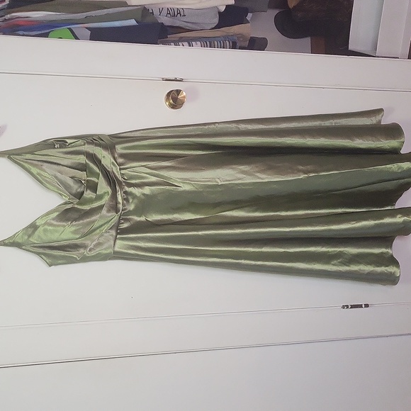 AW Rosemarie Dress - Crystal Satin - Fennel Seed - Picture 6 of 13